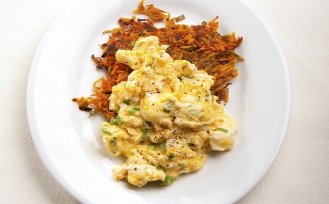 Huevos revueltos con camote